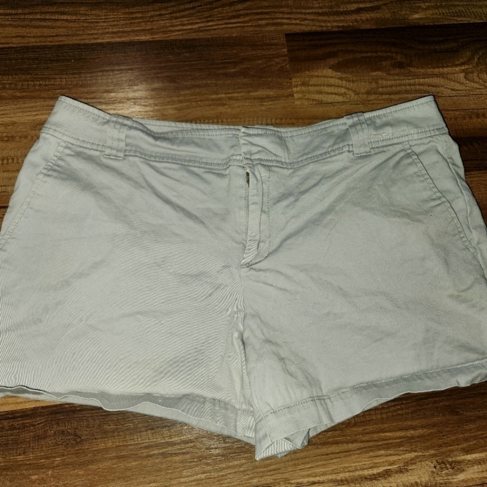New York & Company Gray Chino Shorts Size 10